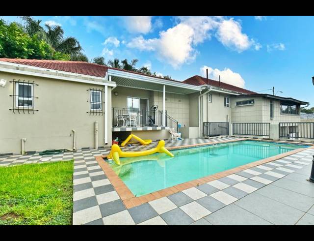 4 BEDROOM HOUSE FOR SALE IN SYDENHAM